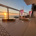 Apartman Amazing Paradise Sensation 2 Bedroom Luxury With A Jacuzzi Durrës