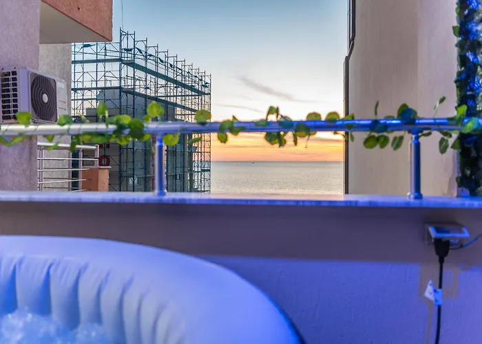 Amazing Paradise Sensation 2 Bedroom Luxury With A Jacuzzi *