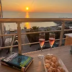 Amazing Paradise Sensation 2 Bedroom Luxury With A Jacuzzi * Δυρράχιο