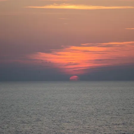 Amazing Paradise Sensation 2 Bedroom Luxury With A Jacuzzi