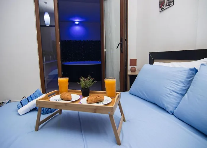 Amazing Paradise Sensation 2 Bedroom Luxury With A Jacuzzi Apartment