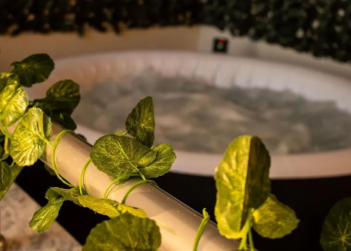 Apartment Amazing Paradise Sensation 2 Bedroom Luxury With A Jacuzzi *
