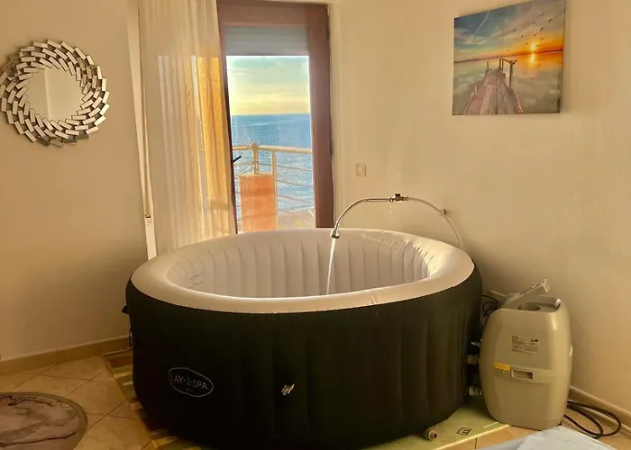 Amazing Paradise Sensation 2 Bedroom Luxury With A Jacuzzi