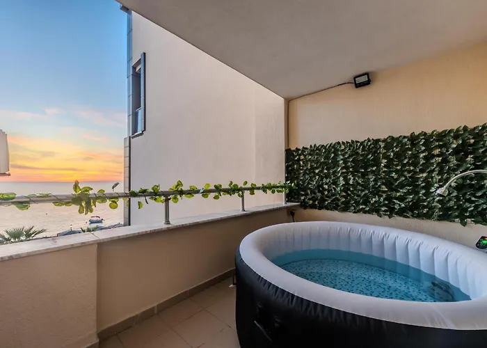 Amazing Paradise Sensation 2 Bedroom Luxury With A Jacuzzi Apartment *